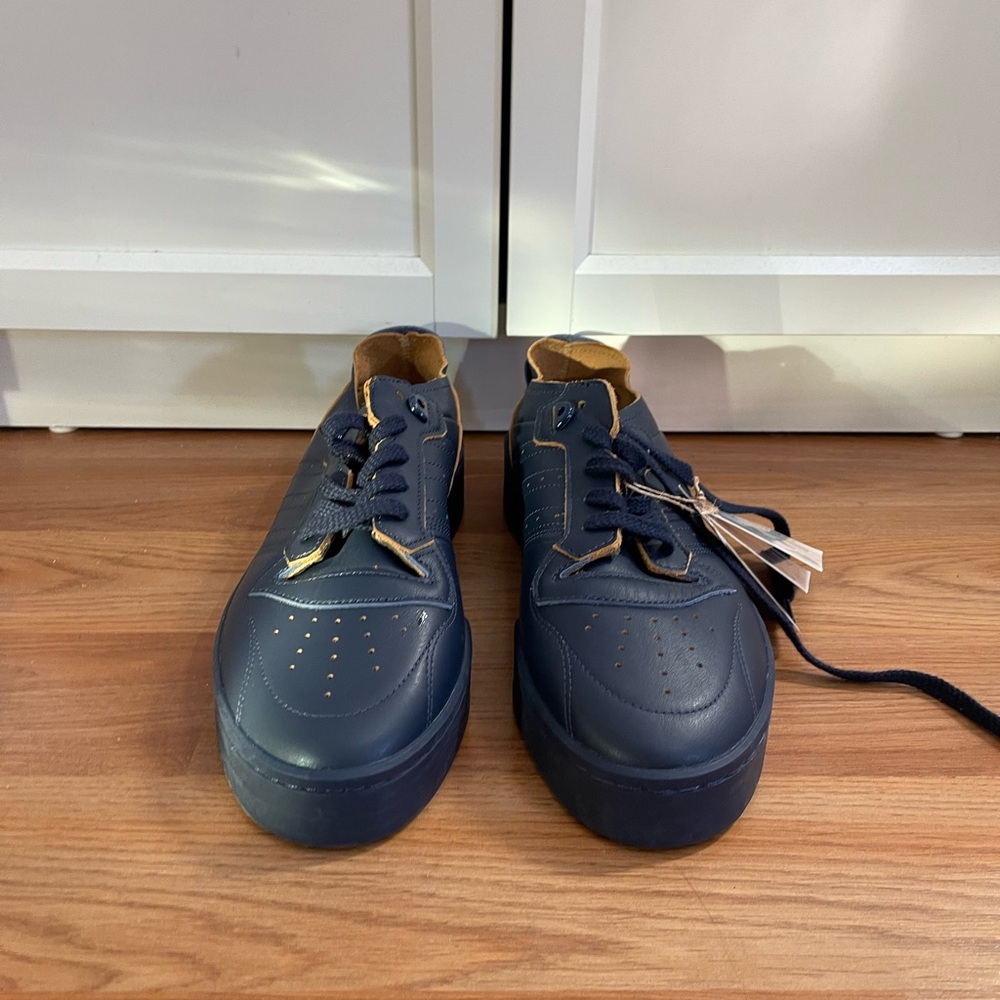 Adidas Men's Dark Blue and Gold Sneakers - Picture 2 of 7
